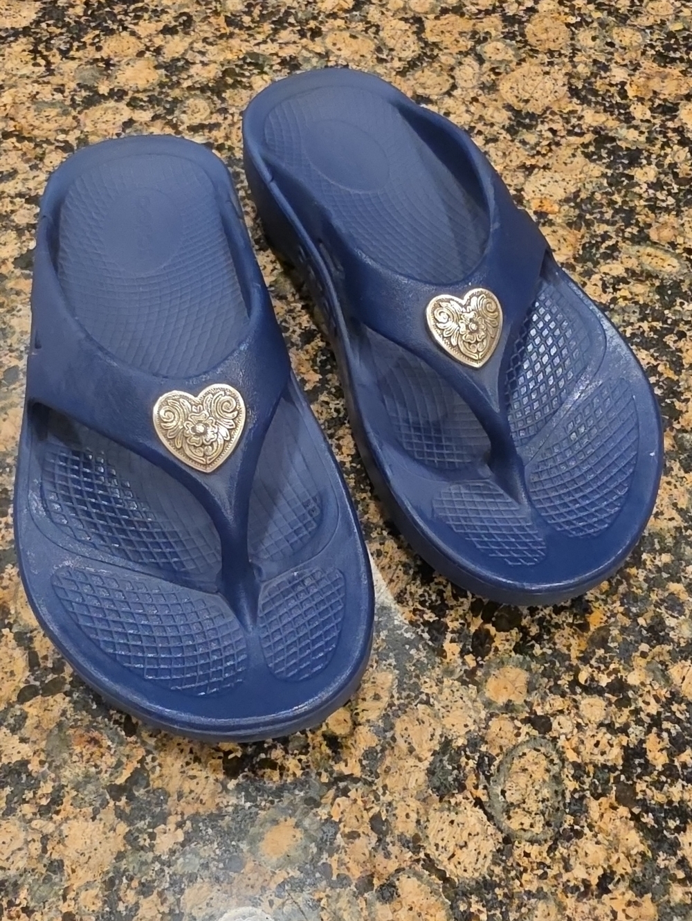 OOFOS Women's Navy Blue Flip Flop Sandals with Silver Heart Accent